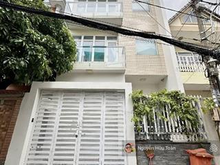 Chỉ 11,99t  nhà 6,5x15m đúc 4 tầng 1 trục lê đức thọ đường xe 7 chỗ vào nhà