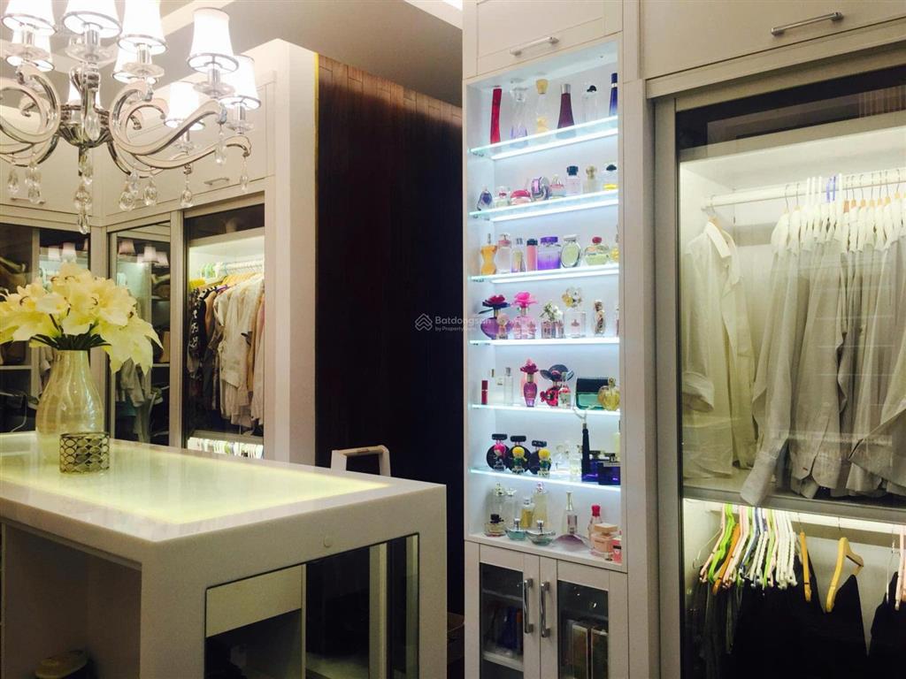 Cần bán nhà mặt tiền hoàng hoa thám, p.13, q tân bình, dt 125m2, giá 25 tỷ. 0937 333 ***