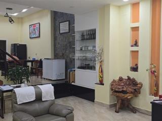 Chính chủ bán gấp mt lạc long quân, q tân bình, dt 4,5 x 20m, 2 lầu, giá 17,5 tỷ thương lượng