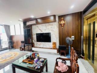 Siêu phẩm tây hồ gara ô tô xây mới thang máy nhập khẩu full nội thất