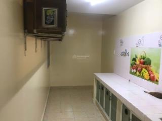 Bán gấp căn hộ 2pn, 2wc tại nguyễn biểu, p1, q5, hcm, giá 3,2 tỷ, 63m2