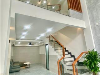 Hạ giá 6.39 tỷ  bán nhà mới hoàn công 5 tầng hẻm 4m lê văn quới, bình tân