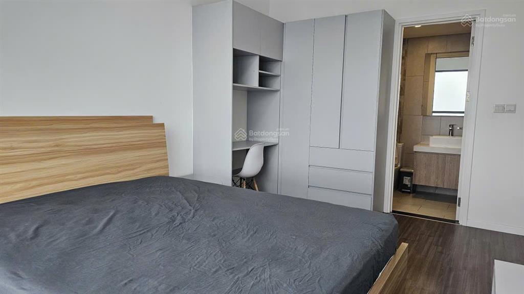 Bán căn hộ the view riviera point 2 phòng ngủ tầng cao  91m2, cách phú mỹ hưng 100m, giá tốt 7 tỉ