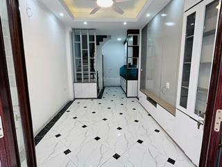 Nhà mới đẹp keng, nở hậu, lô góc, ô tô đỗ cửa.