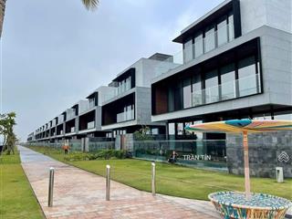 Biệt thự 3 mặt tiền one river, diện tích 300m2, view trực diện sông, giá 54 tỷ