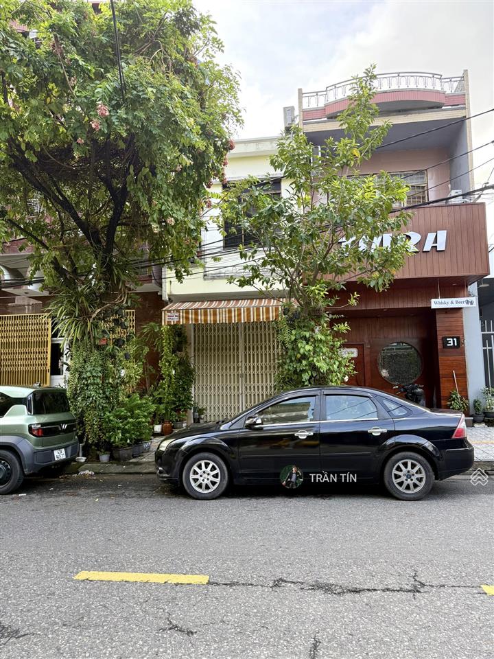 Nhà mặt tiền đường nguyễn du, diện tích  130m2, trục thông thẳng ra bạch đằng, giá bán  30 tỷ