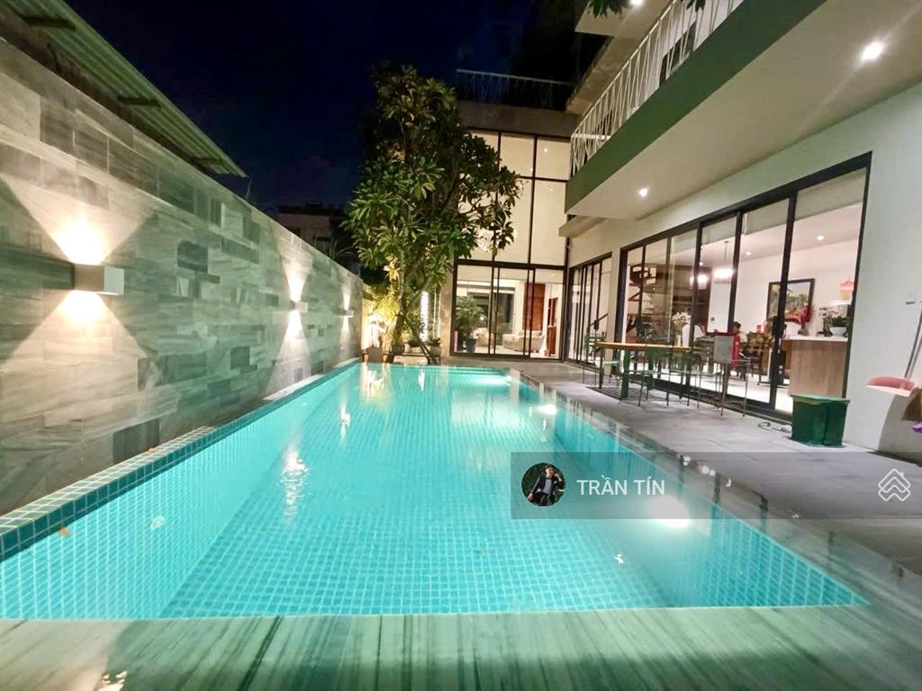 Biệt thự 3 tầng euro village 1, có hồ bơi, diện tích 250m2, giá bán 50 tỷ
