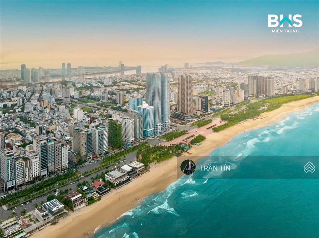 Nhà mặt tiền đường phạm văn đồng, cách biển 400m