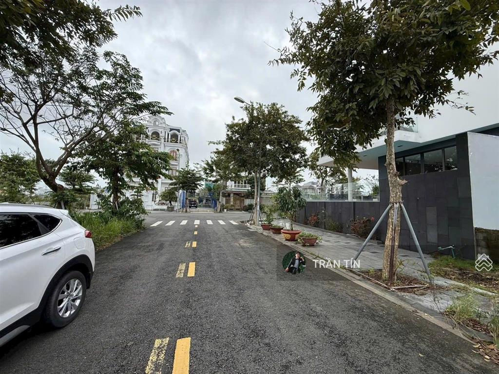 Lô đất euro village 2, đường giáng hương 4, khu đô thị hoà xuân