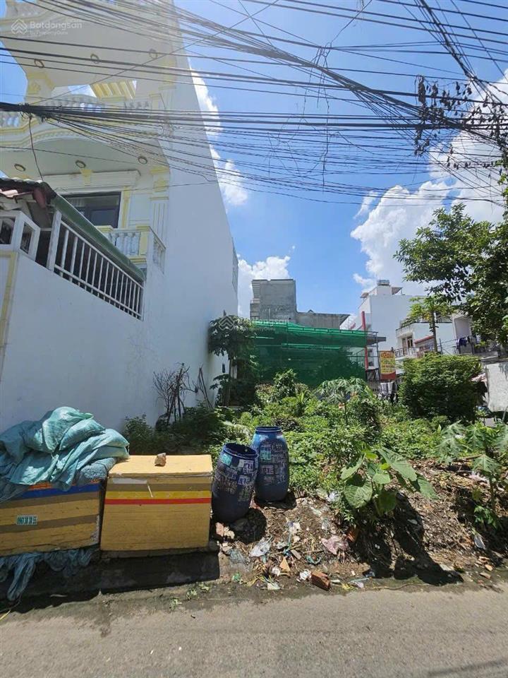 Bán lô đất dt 65m2, giá 1,55 tỷ, sổ hồng riêng, ngay bình chuẩn, sát chợ bình chuẩn, full thổ cư