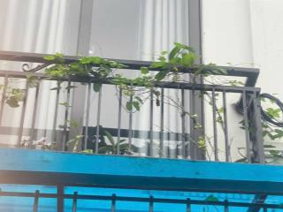 Chính chủ bán nhà 40,2 m2, 4 tầng, 4pn giáp với phường yên nghĩa hà đông