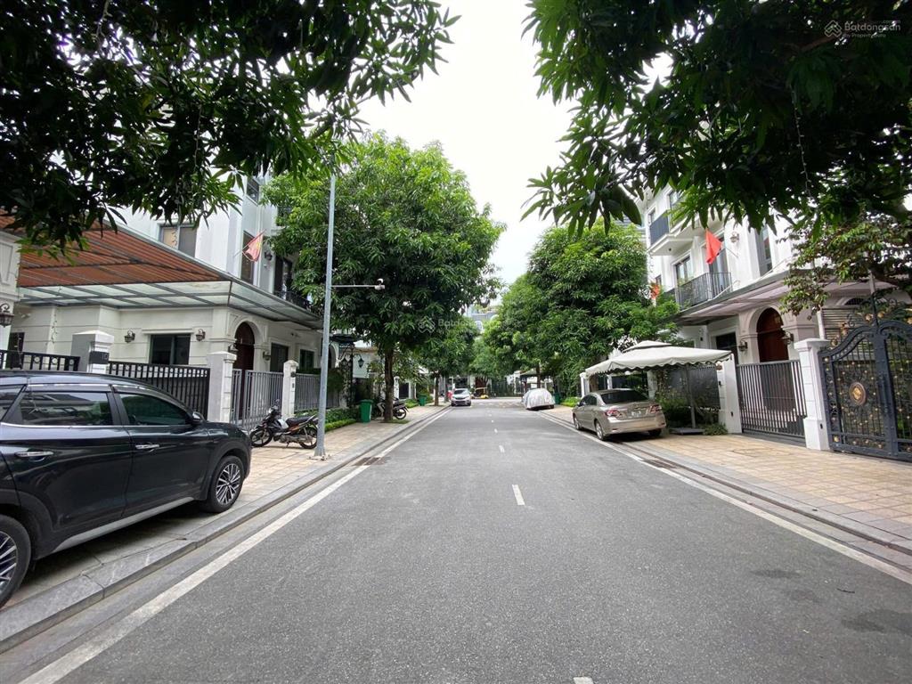 Bán bt siêu vip vinhomes green bay mễ trì, đẳng cấp thượng lưu an ninh tuyệt đối,150m2 x 5t, mt7,5m