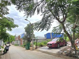 Bán đất mặt tiền đường số, đường xe tải, p. bình trưng đông q2  209m2 ngang 7.4m  11 tỷ