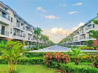 Căn liền kề cắt lỗ tại centa riverside