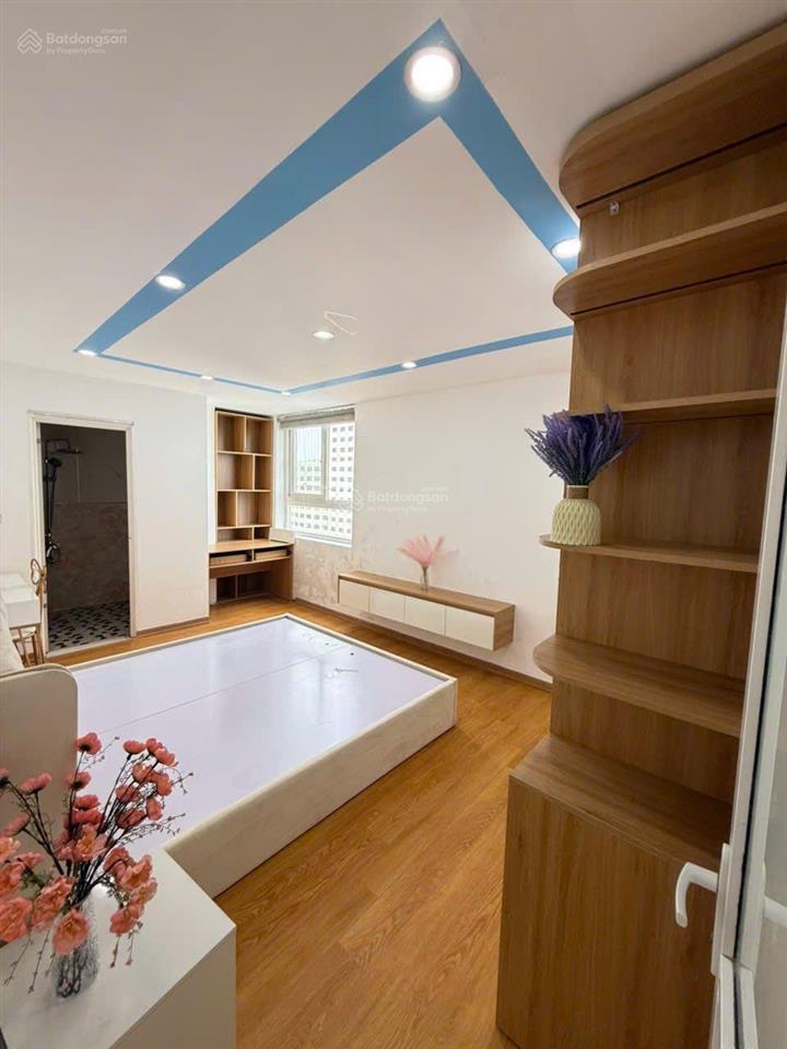 Chính chủ bán căn hộ 2 phòng ngủ 2 vệ sinh, ban công đông nam mát, chung cư 197 trần phú giá 5.x tỷ