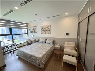 Cho thuê studio west point giá 12tr vào luôn