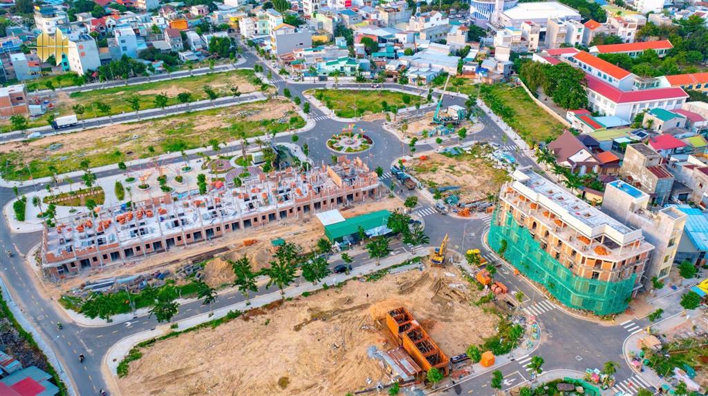 Bán lô đất phong thuỷ tốt, hướng đẹp  giá tốt nhất thị trường  công chứng trong ngày