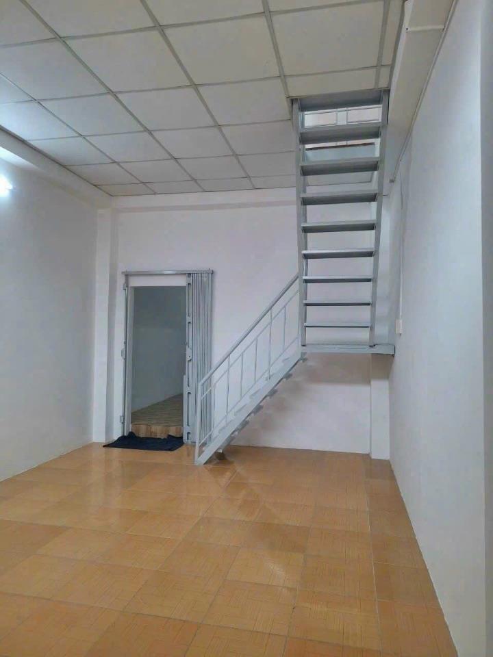 Bán nhà - MẶT TIỀN Hàng Xoài - gần Phạm Hùng, tiện KD, BUÔN BÁN