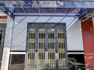BÁN NHÀ 1TRỆT 1LỮNG, mới đẹp, mua vào ở ngay. TRỤC CHÍNH đoạn ngoài