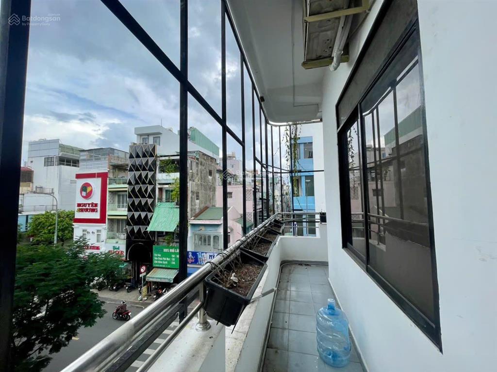 Trống sẵn 2 pn phòng ngủ tại quận 3, ngay ngã 6 cộng hoà, chợ hoa hồ thị kỷ 9tr