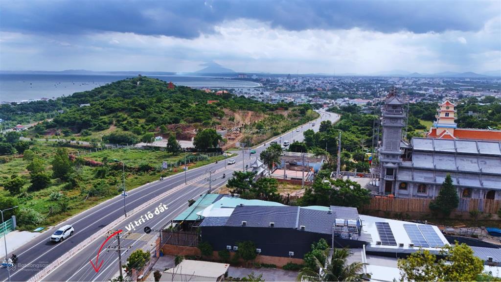 Bán 2232 m2 đất view biển mặt tiền nguyễn thông  mũi né (giá tốt)