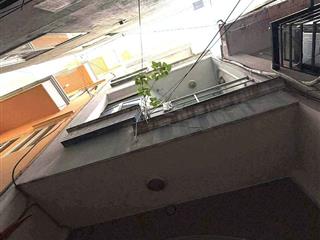 Bán nhà riêng ngay ngã tư hàng xanh đường xvnt, bình thạnh, giá cực chất 5,5 tỷ, 32 m2 5 tầng