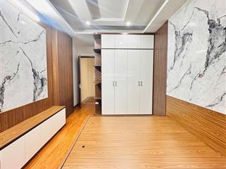 Nhà mới xây  liên mạc  35m x 5 tầng  giá 4,5 tỷ