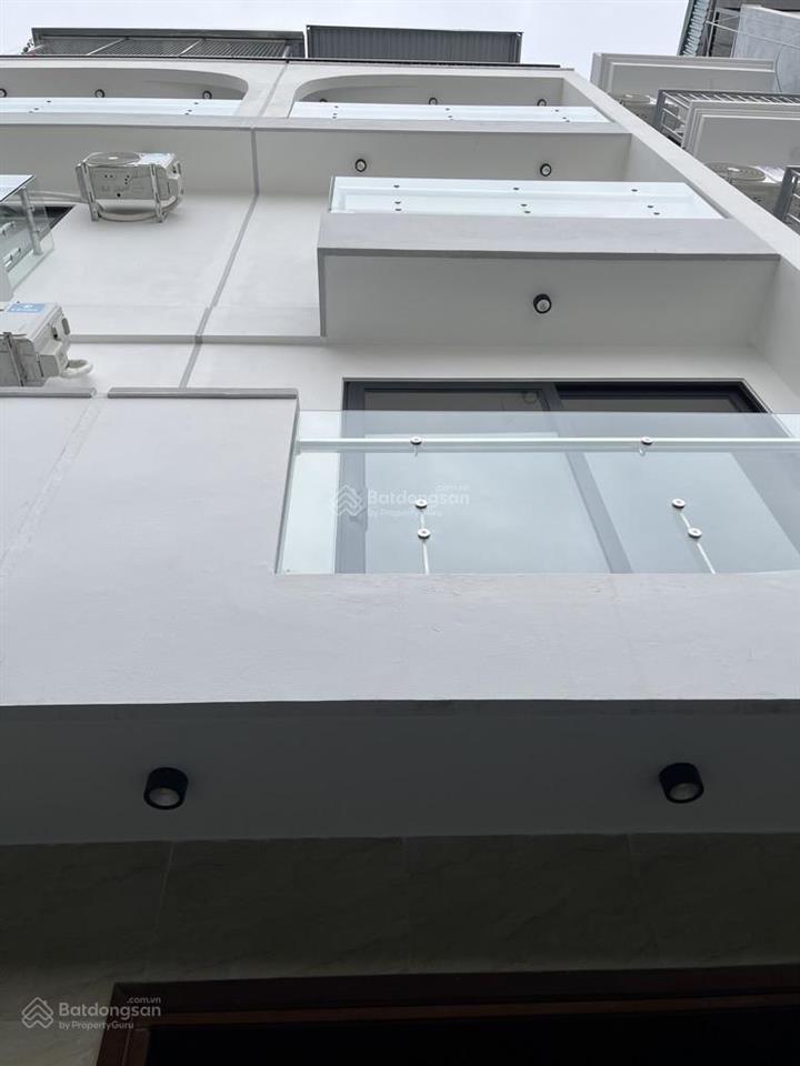 Văn hội nhà 5 tầng mới xây chỉ xách vali vào ở gần ô tô gần trường học sổ đỏ sẵn sàng