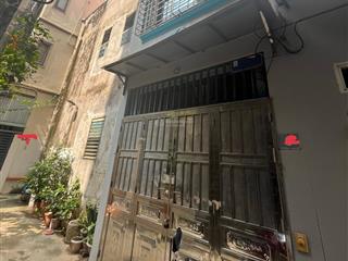 Hiếm! nhà 2 tầng đông ngạc, dt 35m2, gần ô tô tránh nhau, mt 4,5m, giá hơn 4 tỷ