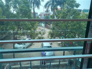 Vip!!! nhà liên mạc  view sân chơi  gần nhà văn hoá  trường học  giá 5 tỷ