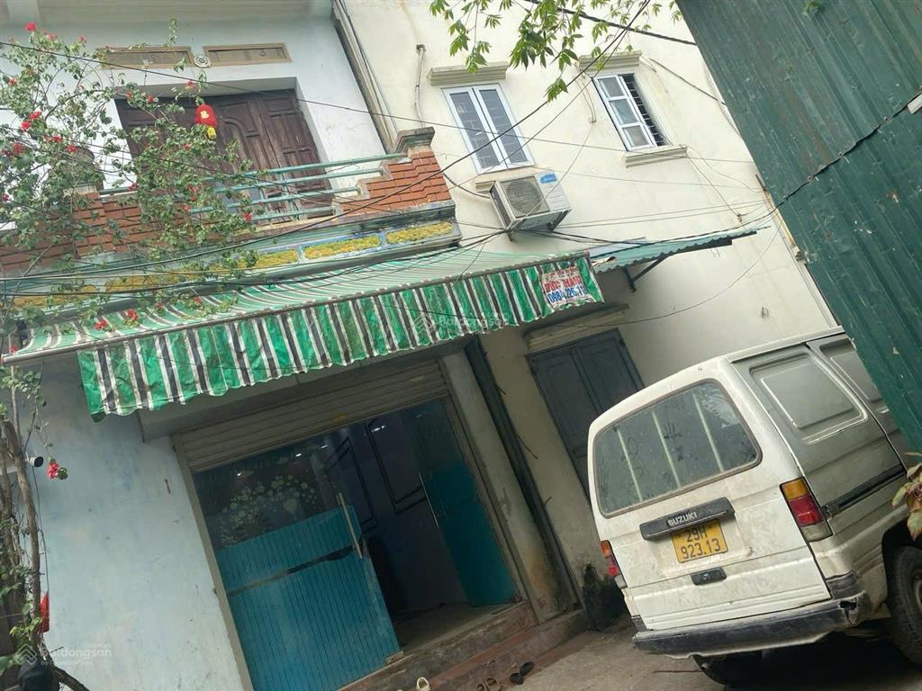 Bán nhà dân xây 2 tầng 1 tum mặt tiền rộng 6.35m  56m2 chỉ 4,5 tỷ  10m ra ô tô tránh