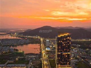 Chung cư cao cấp phong cách khách sạn, view trực diện vịnh di sản thành phố hạ long