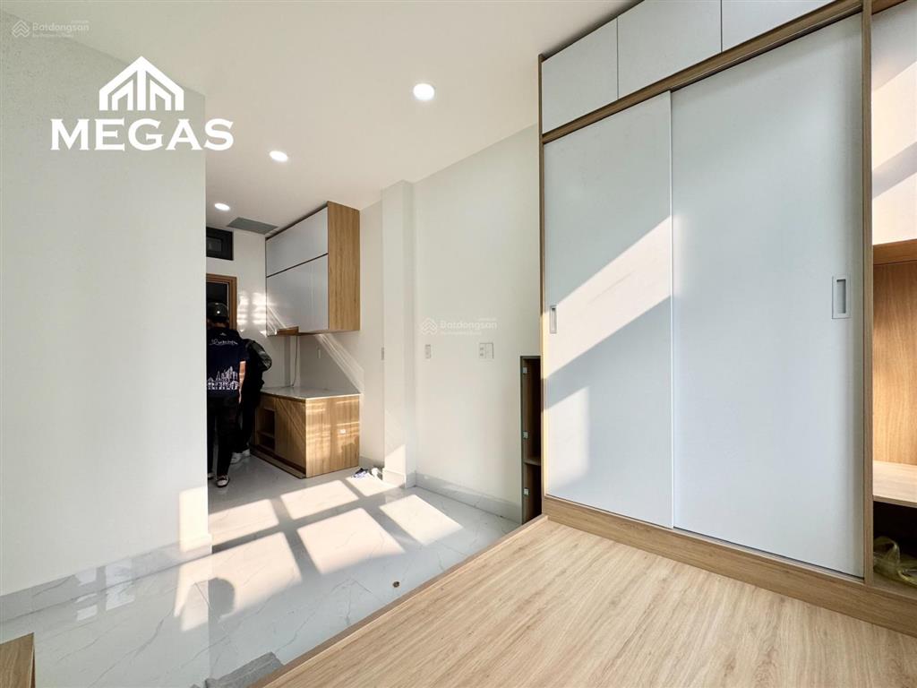 Khai trương căn hộ ngay bờ kè hoàng sa  thang máy  xe hơi tận cửa