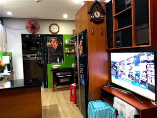 Bán căn hộ era town đức khải. 97m2, 3pn, 2wc, nhà lót full sàn gỗ, nội thất dính tường. giá 2,85tỷ