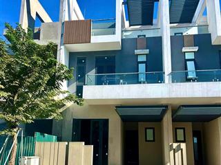 Nhà phố cao cấp 3 tầng, view công viên, giá chỉ từ 1.8 tỷ