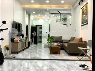 Nhà mới đẹp 5thẻm oto tránh trung tâm tân phúgiá chỉ 8t.ỷ9