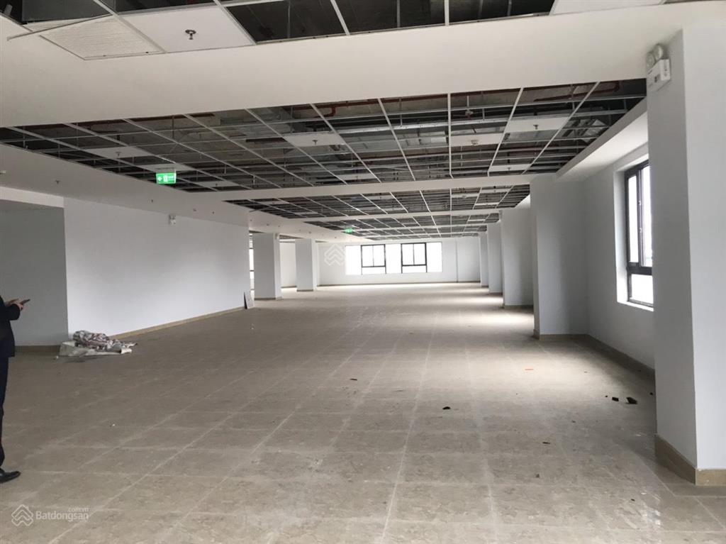 Cho thuê văn phòng tòa brg tower  hoàn kiếm  hn dt 250m2 giá 150k/m2/th