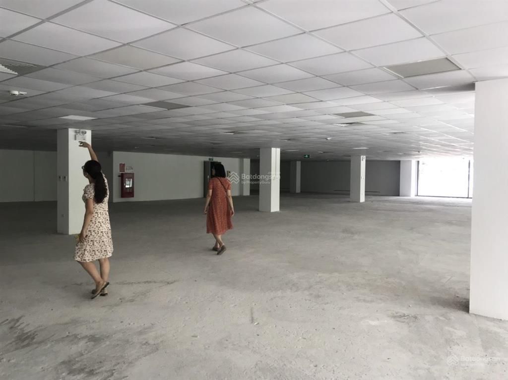 Chính chủ cho thuê văn phòng r2, r4, r6 royal city nguyễn trãi, dt 70m2, 2000m2