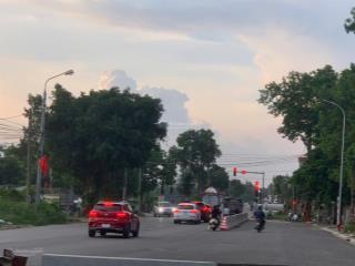 Siêu phẩm lô góc  bán nhà nguyên khê sát ql3, gần kcn & khu đô thị