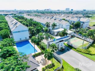 Bán bt mega ruby, 10 tỷ, 75m2, view đẹp, 4pn, 5wc, q9, hcm