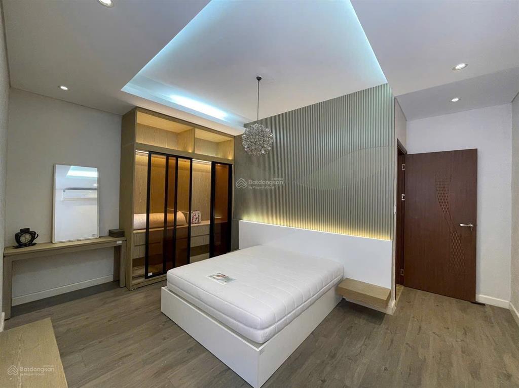 Bán căn nhà mẫu ở park riverside tân cảng 9,5 tỷ 75m², 4pn, 5wc đã có sổ, hỗ trợ vay bank