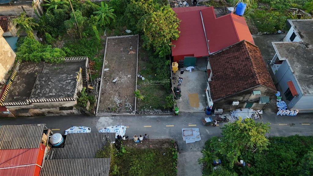 Đất đẹp mặt tiền ứng hòa  gần chợ, trường, hành chính  vị trí vàng giá tốt!