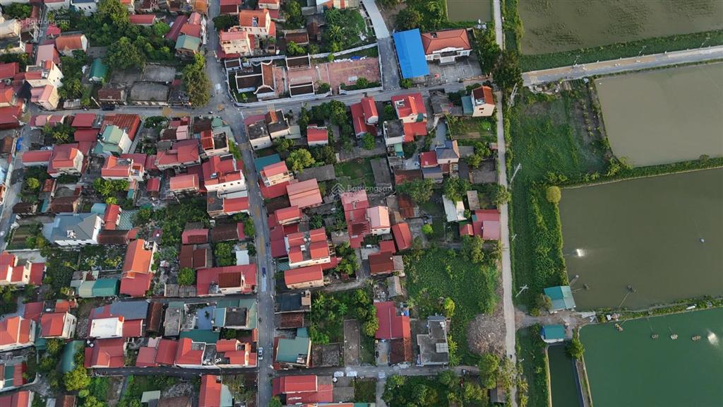 Đất đẹp mặt tiền ứng hòa  gần chợ, trường, hành chính  vị trí vàng giá tốt!