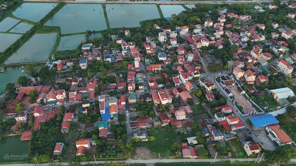 Đất đẹp mặt tiền ứng hòa  gần chợ, trường, hành chính  vị trí vàng giá tốt!