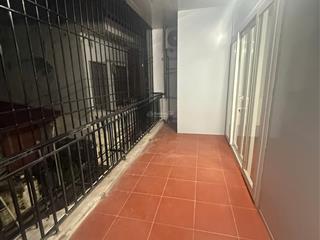 Cho thuê nhà nguyên căn 3 tầng ngõ 3 phố đặng văn ngữ, đống đa, hà nội