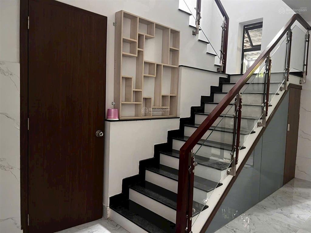 Phúc an villas full nội thất. giá 15tr 1 tháng