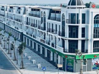 Chính chủ cần tiền bán gấp đất ngang 5 dài 25 m gần vinhomes. sổ riêng giá đầu tư