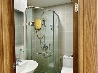 Cao ốc phú nhuận, hoàng minh giám 85m2, 2p ngủ, 12,5tr/th