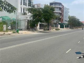Bán đất dự án cát lái invesco nhiều diện tích 5x20, 6x20, 8x20. giá 2 tỷ 650/100m2. sổ hồng riêng