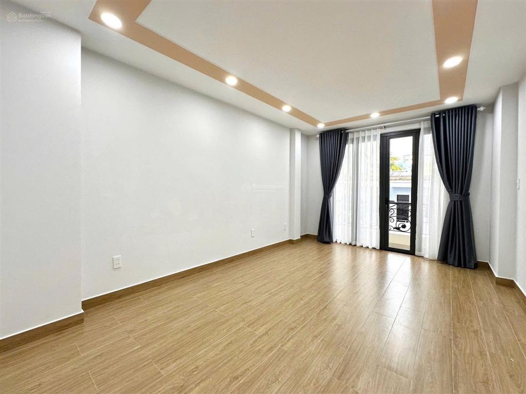 Bán nhà riêng lạc long quân, p. 3, q. 11, tp. hcm 68m 3 tầng hđ thuê 20tr/th sổ hồng riêng